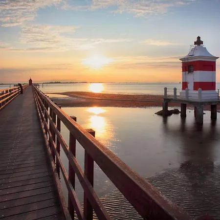 Cozy Near The In Lignano Apartment *